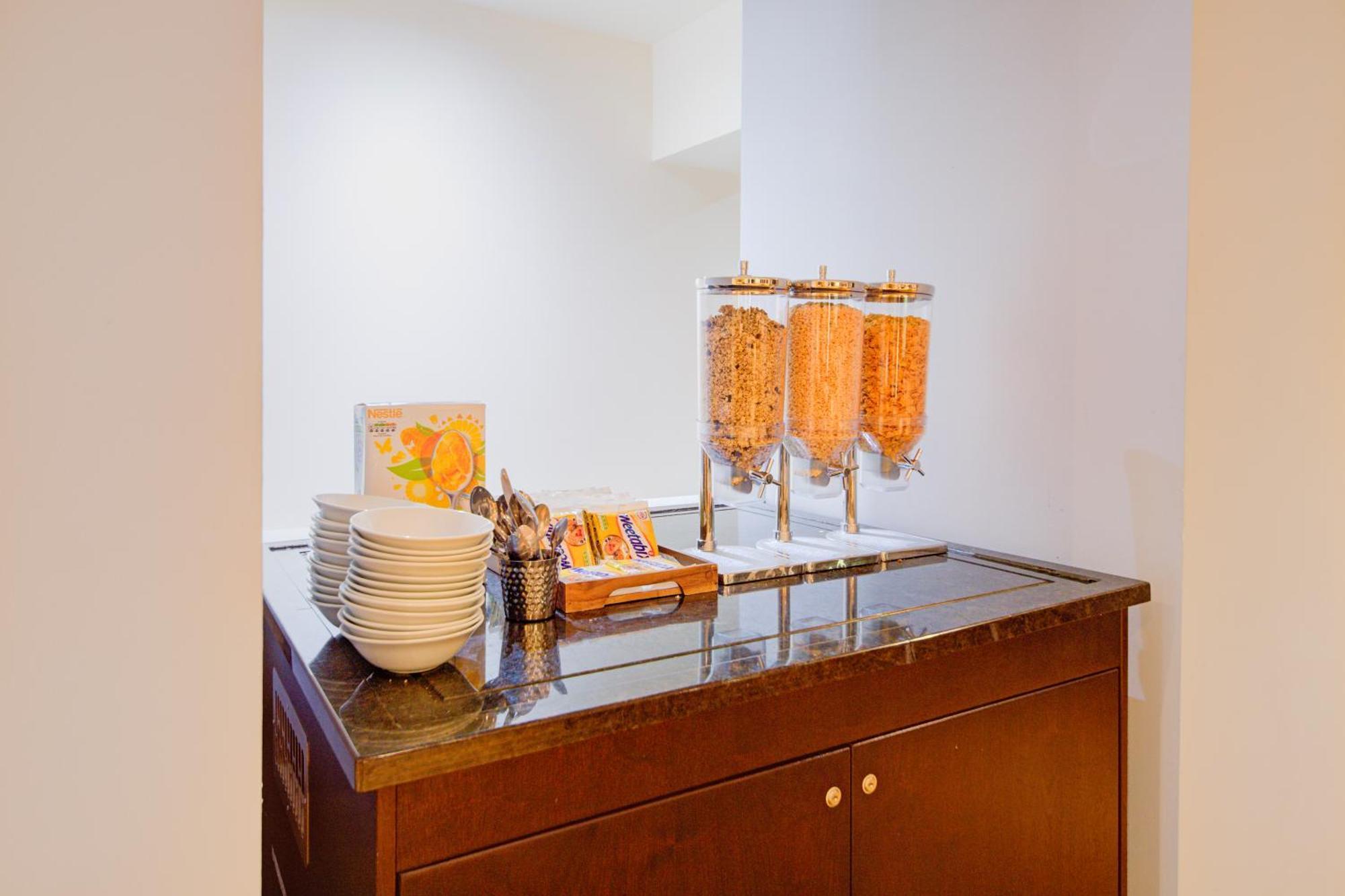 Belvilla Newport City Centre Hotel - Lifestyle Exterior foto